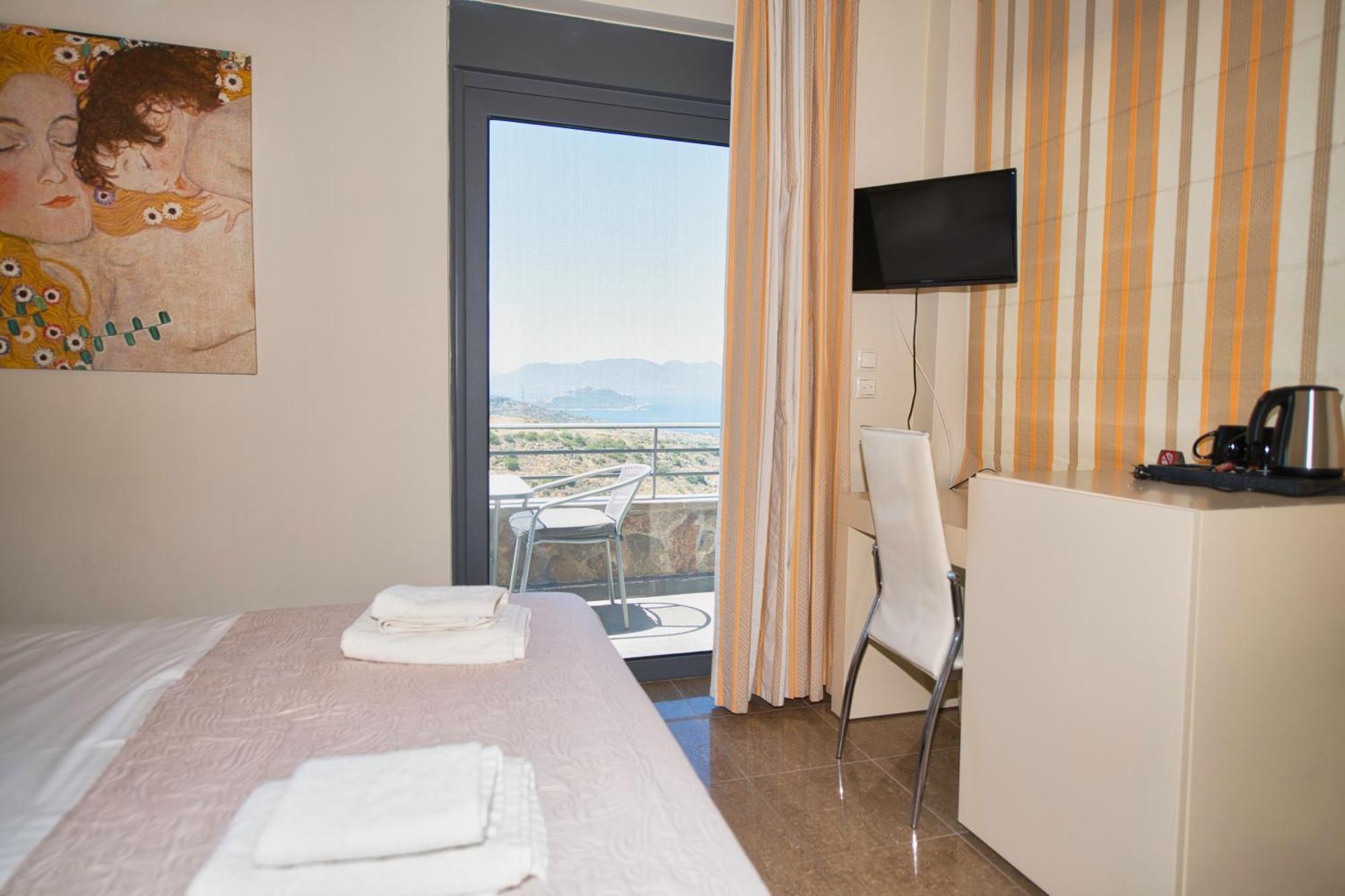 Marini Luxury Apartments And Suites Aegina Zewnętrze zdjęcie